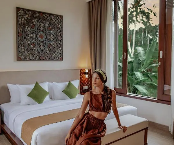 Stanagiri Ubud Villa *